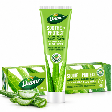 Dabur Herbal Toothpaste with Aloevera 100ml